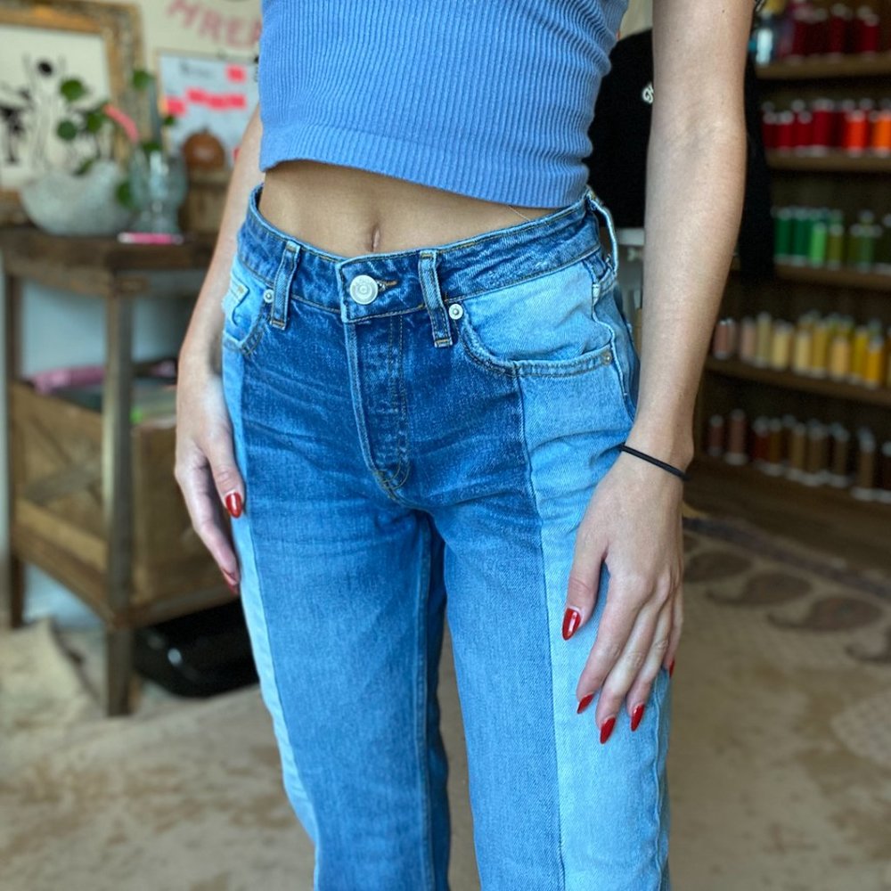 BDG Two tone Jeans Size 25